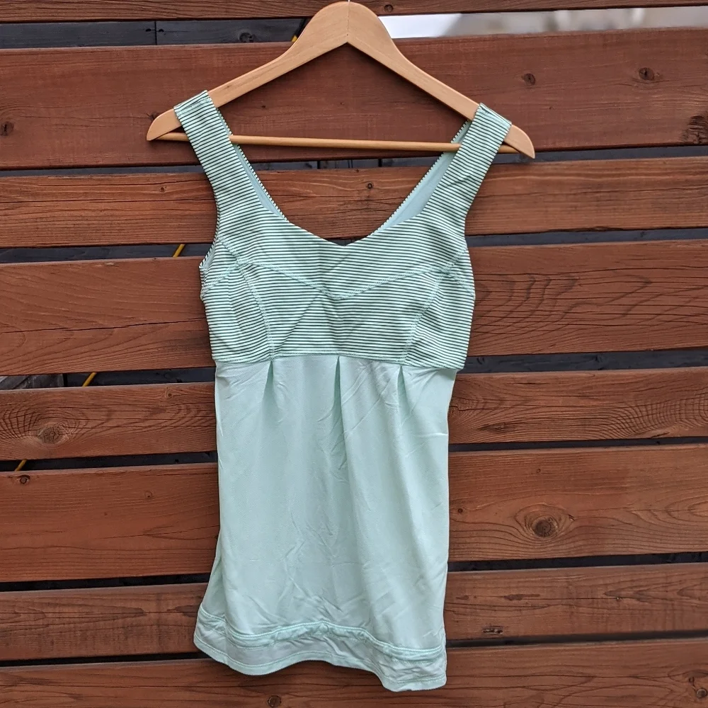 Lululemon Run Tame Me Tank - Picture 3 of 7